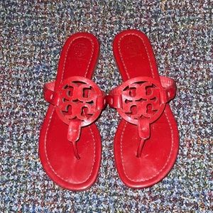 Red Keystone Tory Burches